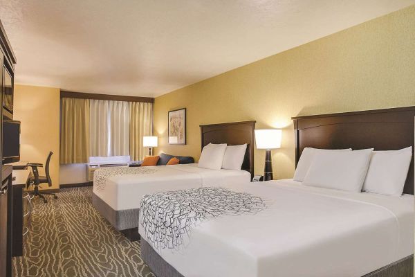 La Quinta Inn Ste Logan (River Heights)
